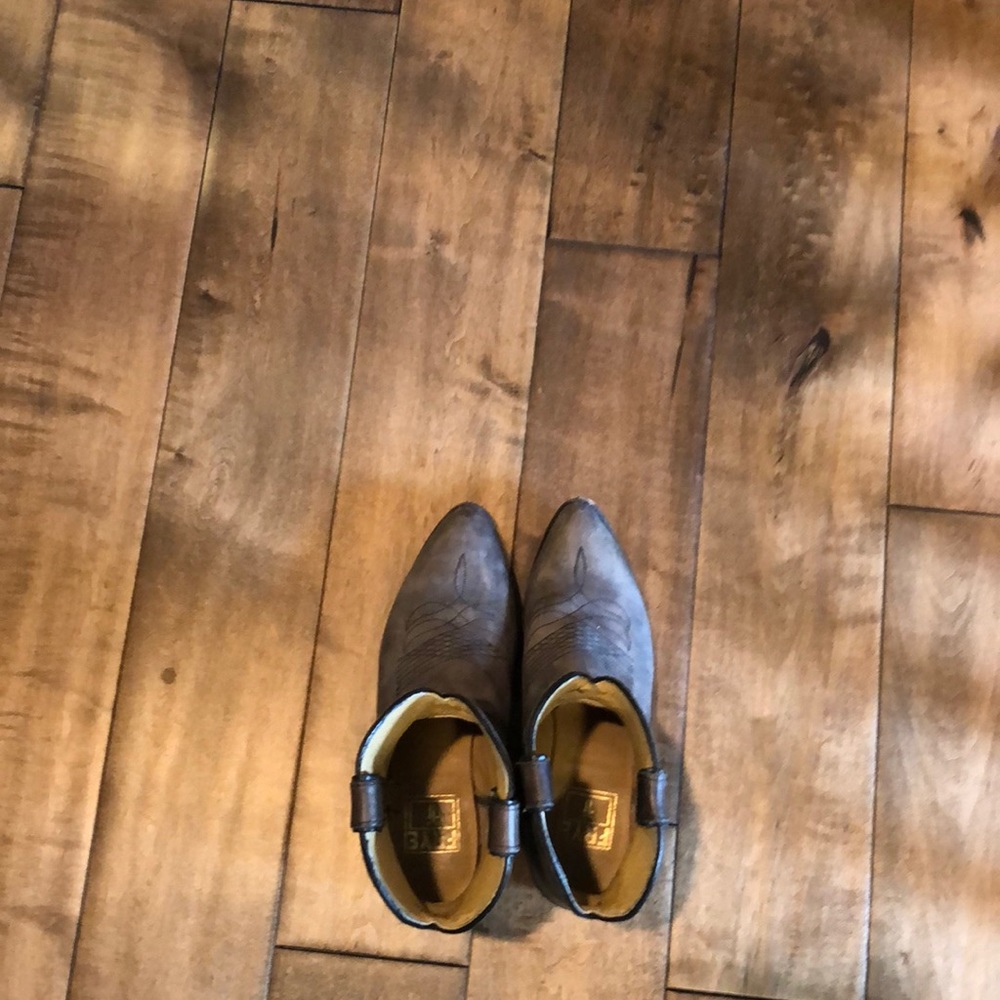 Frye Billie Boot